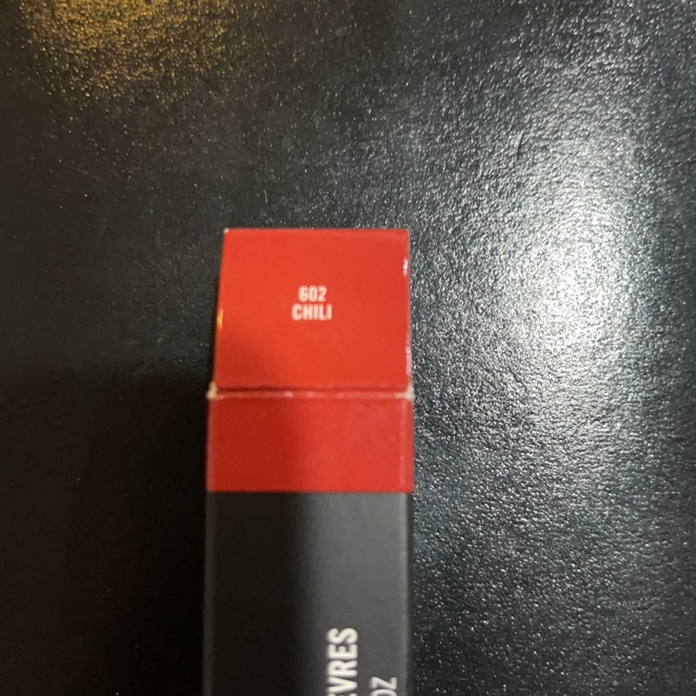 Lipstick - Picture 2 of 3